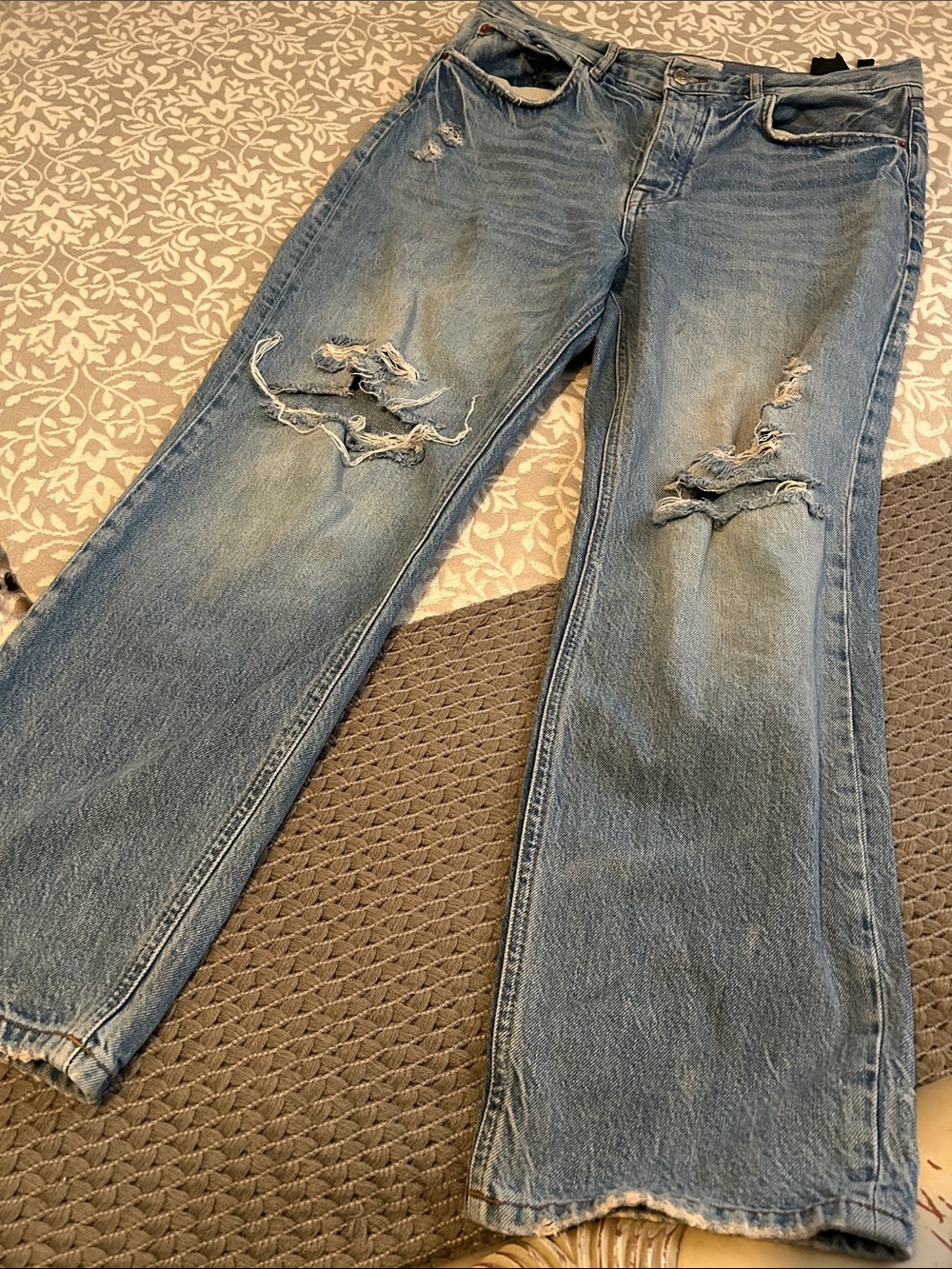 Zara Men's Light Blue Distressed Bootcut Jeans